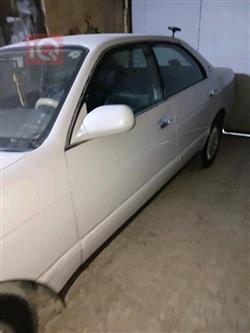 تۆیۆتا کراون